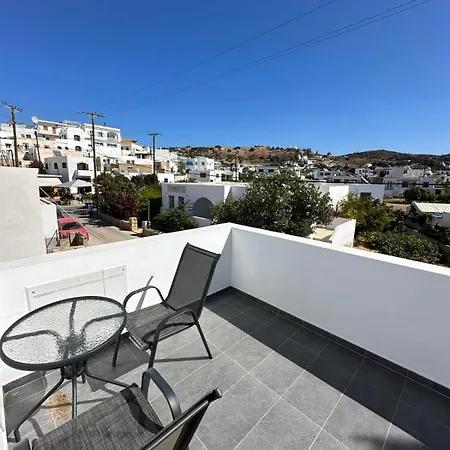 #8 Townhouse Port Area-no#8 Апартаменты *