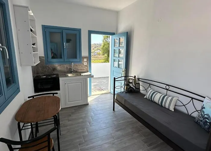 #8 Townhouse Port Area-no#8